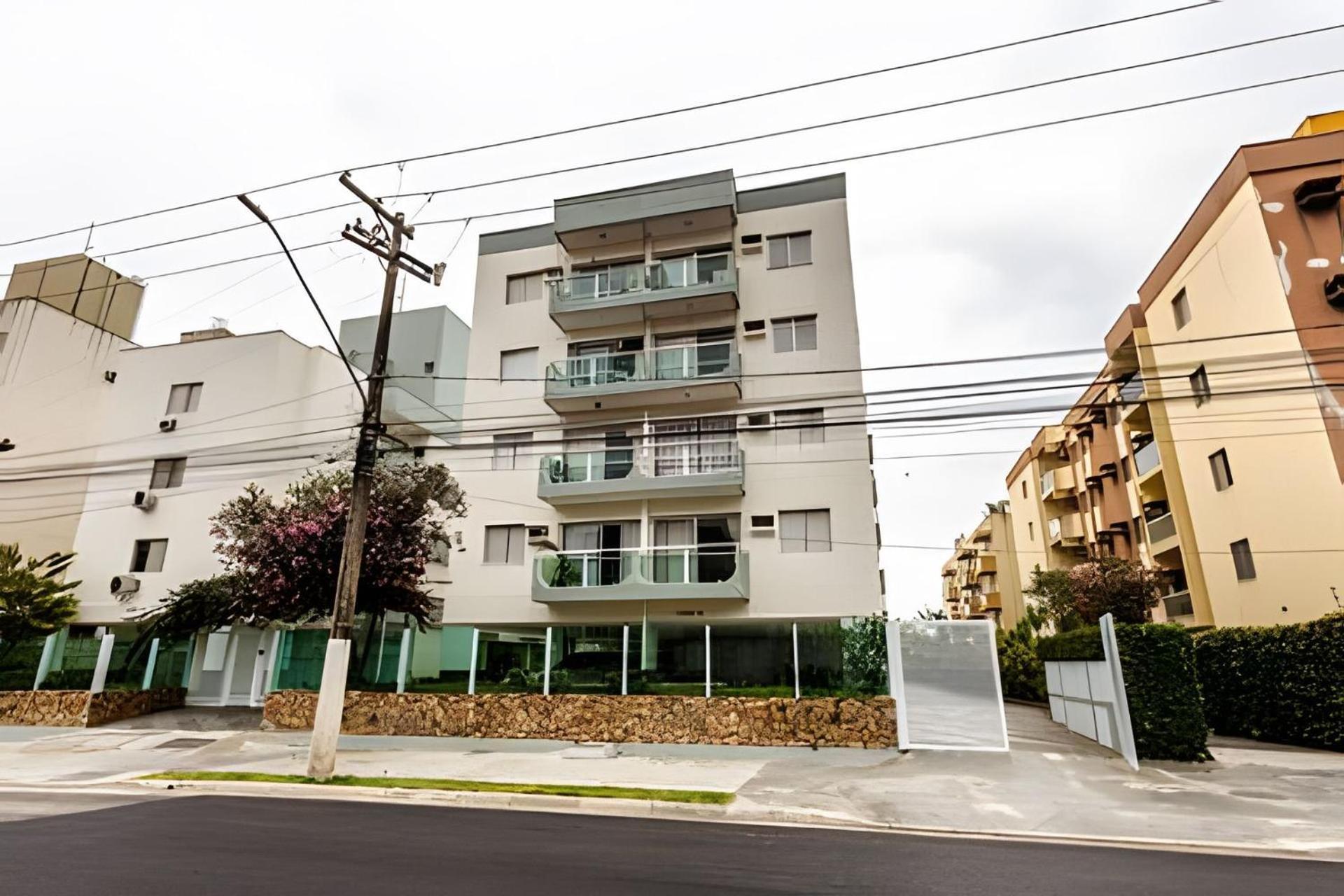 Apto Na Enseada Excelente Localizacao, 500M Da Praia, Garagem, Ar Condicionado Portaria 24 Horas Guaruja Exterior photo